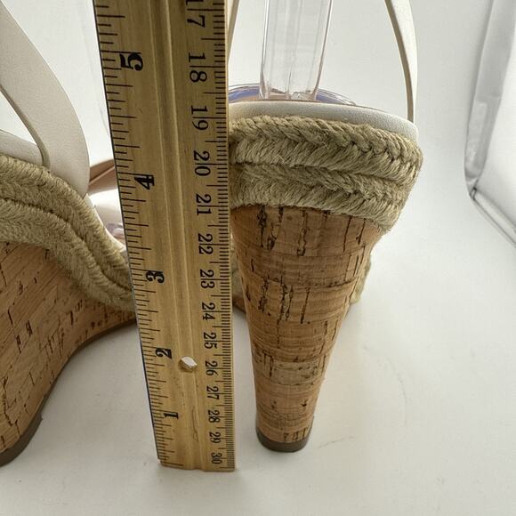 CHARLES by CHARLES DAVID White Brit Platform Wedge Leather Sandal Size 5.5 M NWB - Picture 7 of 16